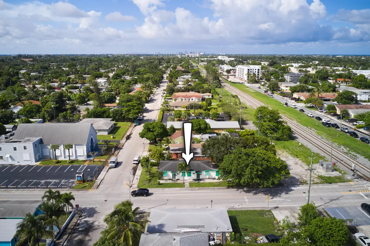 1114 7th Avenue N, Lake Worth Beach, FL 33460 - #1