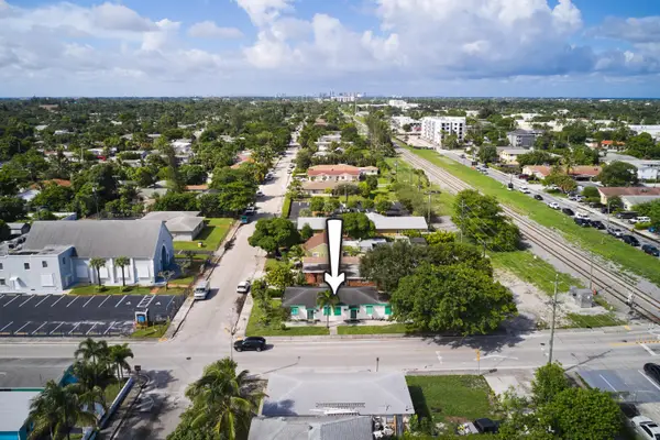 1114 7th Avenue N, Lake Worth Beach, FL 33460