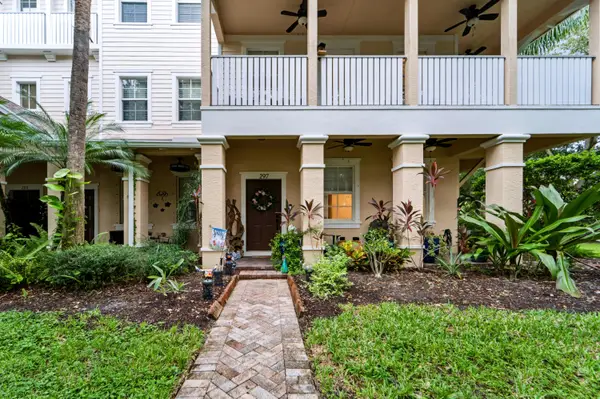 297 E Bay Cedar Circle, Jupiter, FL 33458