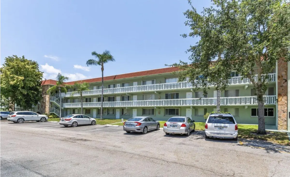3100 Springdale Boulevard #307, Palm Springs, FL 33461 - #1