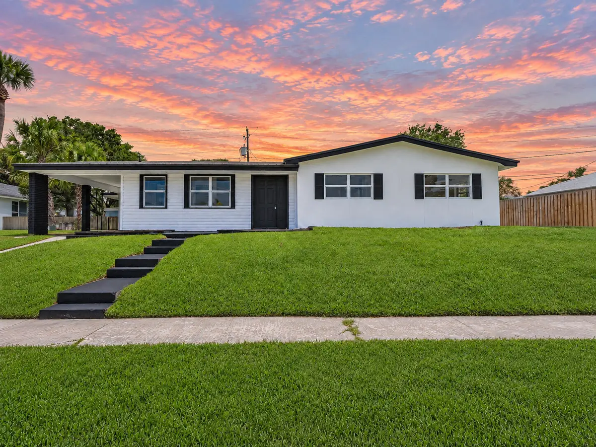 375 Manly Avenue, Sebastian, FL 32958 - #1