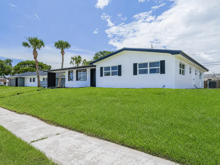 375 Manly Avenue, Sebastian, FL 32958 - #2
