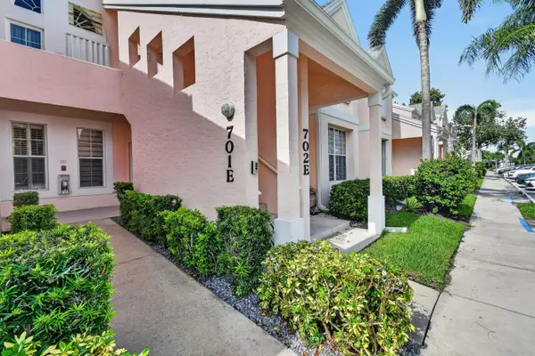 701 Muirfield Court #701E, Jupiter, FL 33458