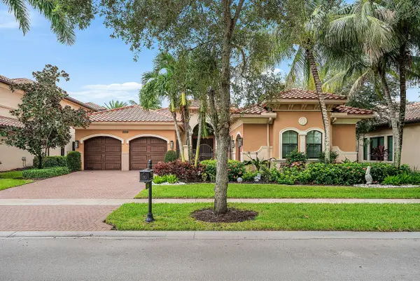 8478 Hawks Gully Avenue, Delray Beach, FL 33446