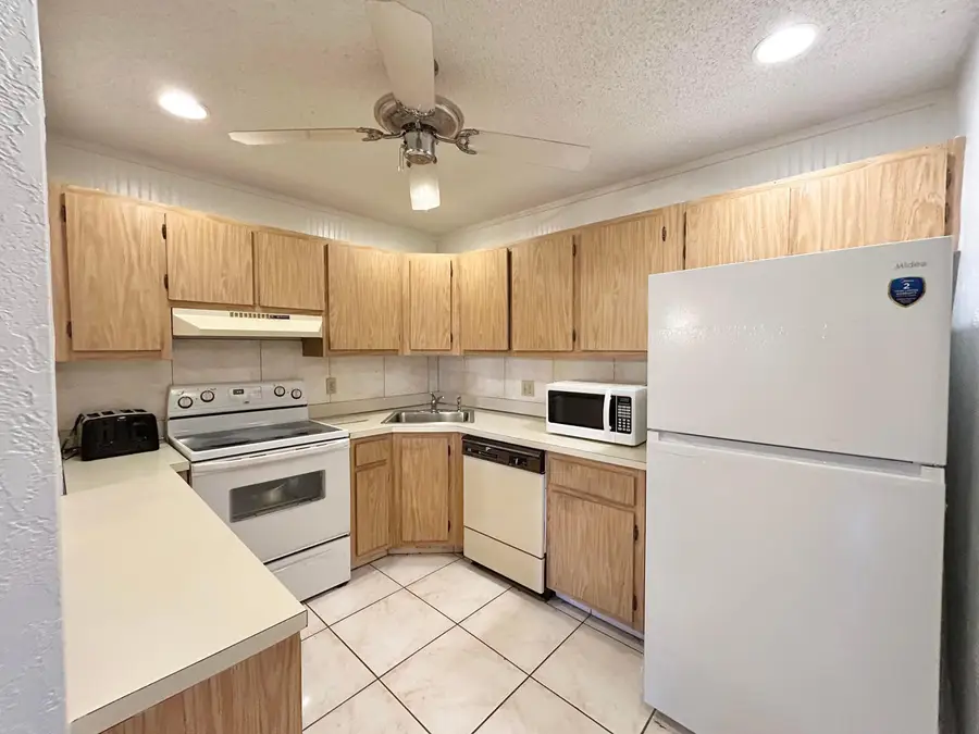 435 Pine Glen Lane #B-2, Greenacres, FL 33463 - #2
