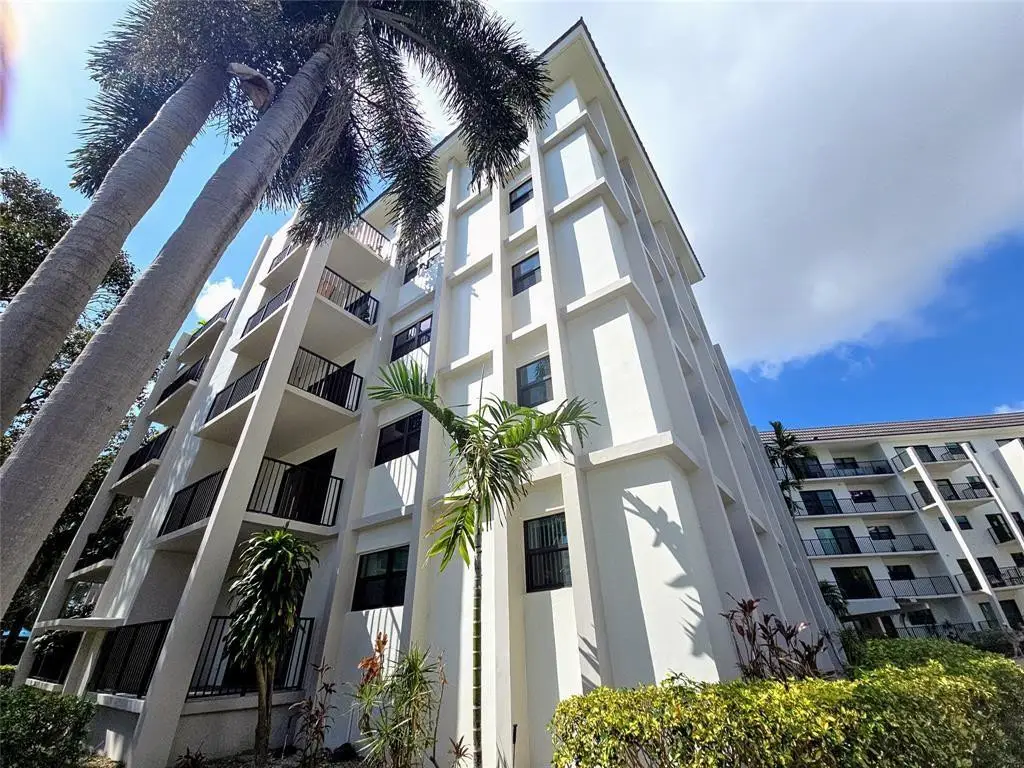 900 River Reach Drive #517, Fort Lauderdale, FL 33315 - #1