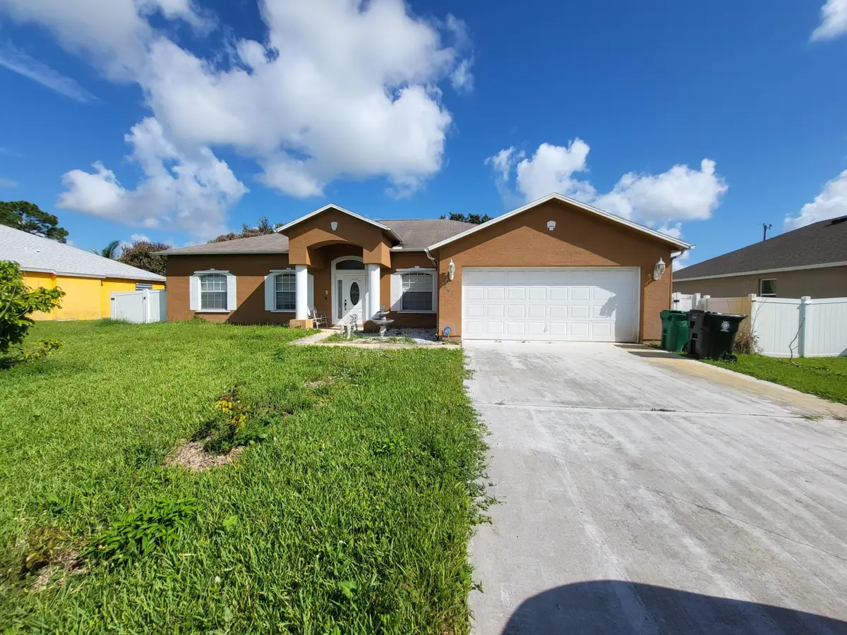561 SE Walters Terrace, Port Saint Lucie, FL 34983 - #1