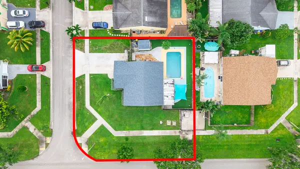 7803 Elwood Drive, Greenacres, FL 33467