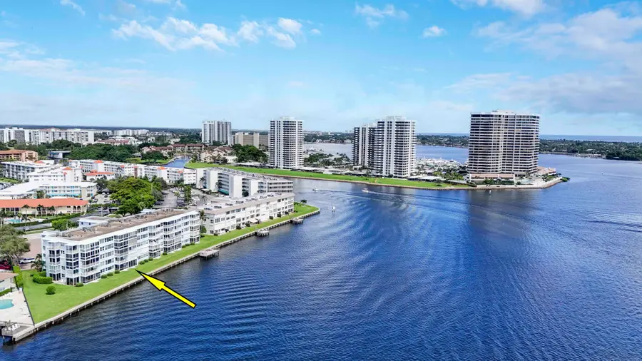 60 Yacht Club Drive #103, North Palm Beach, FL 33408 - #3