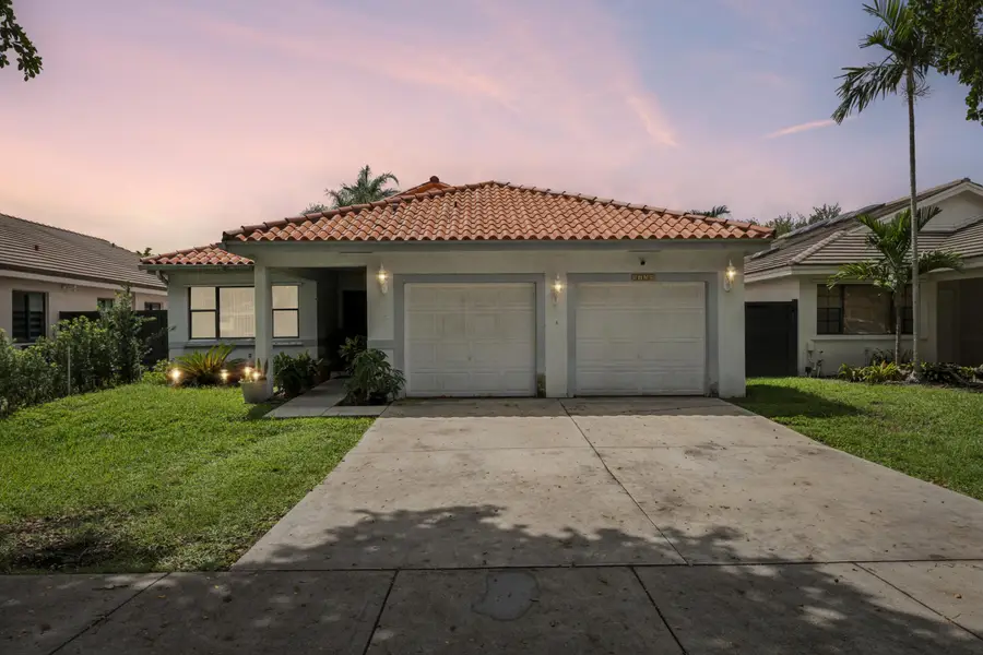 8738 NW 150th Terrace, Miami Lakes, FL 33018 - #2