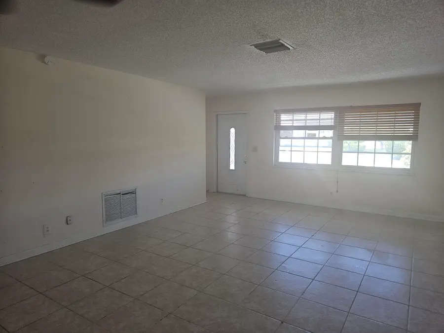 1598 SW 13th Terrace, Boynton Beach, FL 33426 - #3