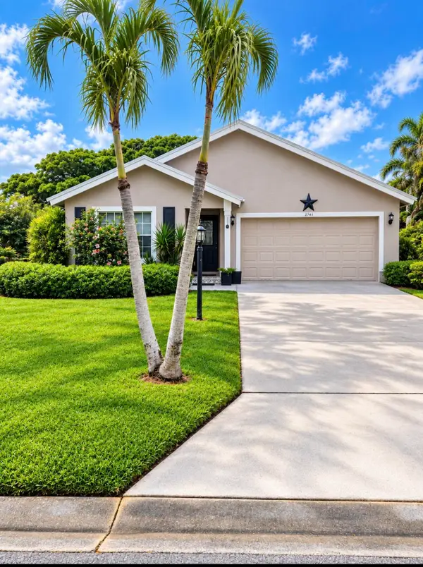 2745 SW Montego Terrace, Stuart, FL 34997