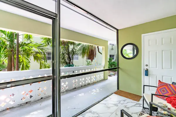1425 Arthur Street #111B, Hollywood, FL 33020