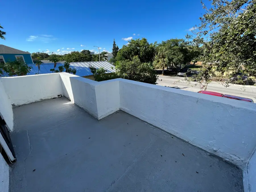 520 N E Street, Lake Worth Beach, FL 33460 - #2