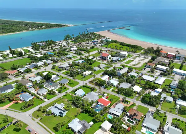 307 Granada Street, Fort Pierce, FL 34949