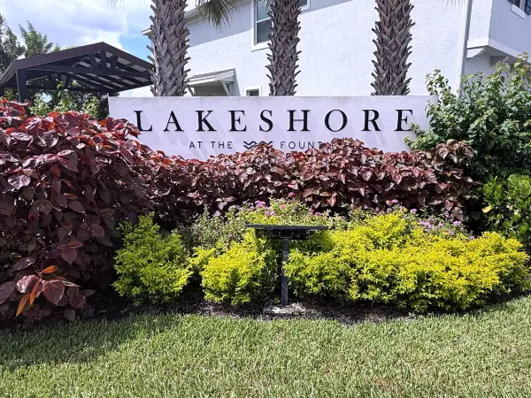 4180 Lagoon Shore Drive, Lake Worth, FL 33467