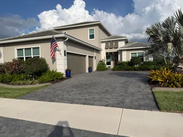 9111 SW Roccia Way, Port St Lucie, FL 34987