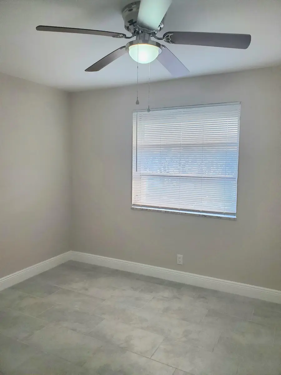 1375 Seaview, North Lauderdale, FL 33068 - #2
