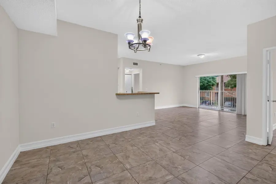 6960 SW 39th Street #207e, Davie, FL 33314 - #2