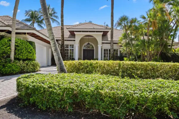 252 Locha Drive, Jupiter, FL 33458