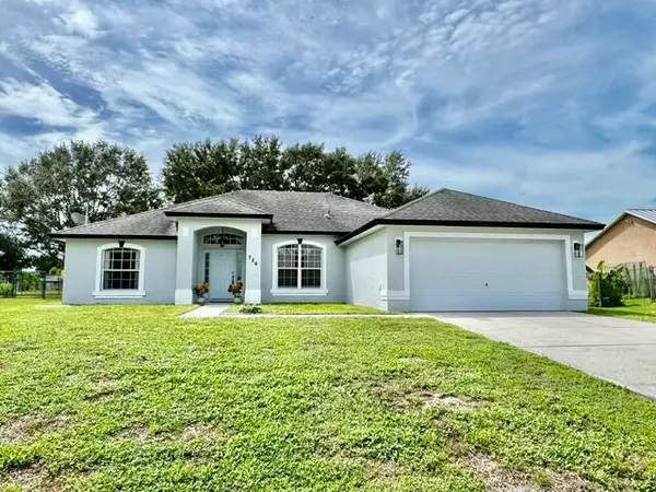 726 SW College Park Road, Port St Lucie, FL 34953