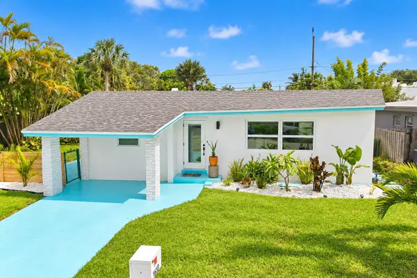 1610 N J Terrace, Lake Worth Beach, FL 33460