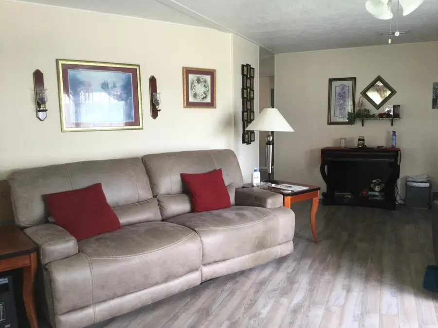 3 SE Jasmine Lane, Port Saint Lucie, FL 34952 - #3