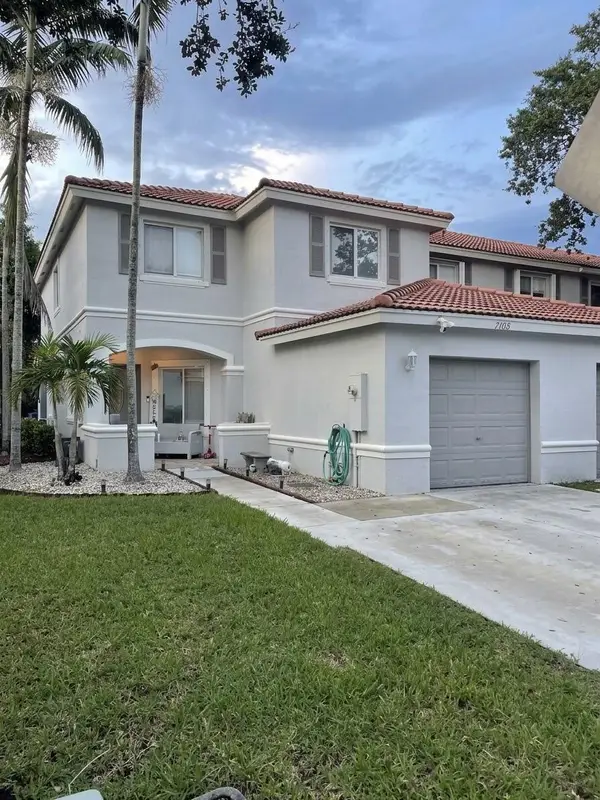 7108 Hawks Nest Terrace, Riviera Beach, FL 33407