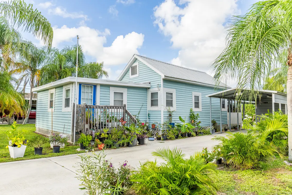 1149 6th Street, Okeechobee, FL 34974 - #1