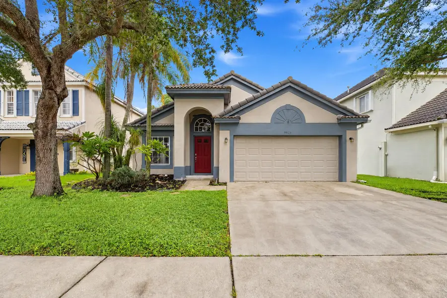 9823 N Grand Duke Circle, Tamarac, FL 33321 - #2