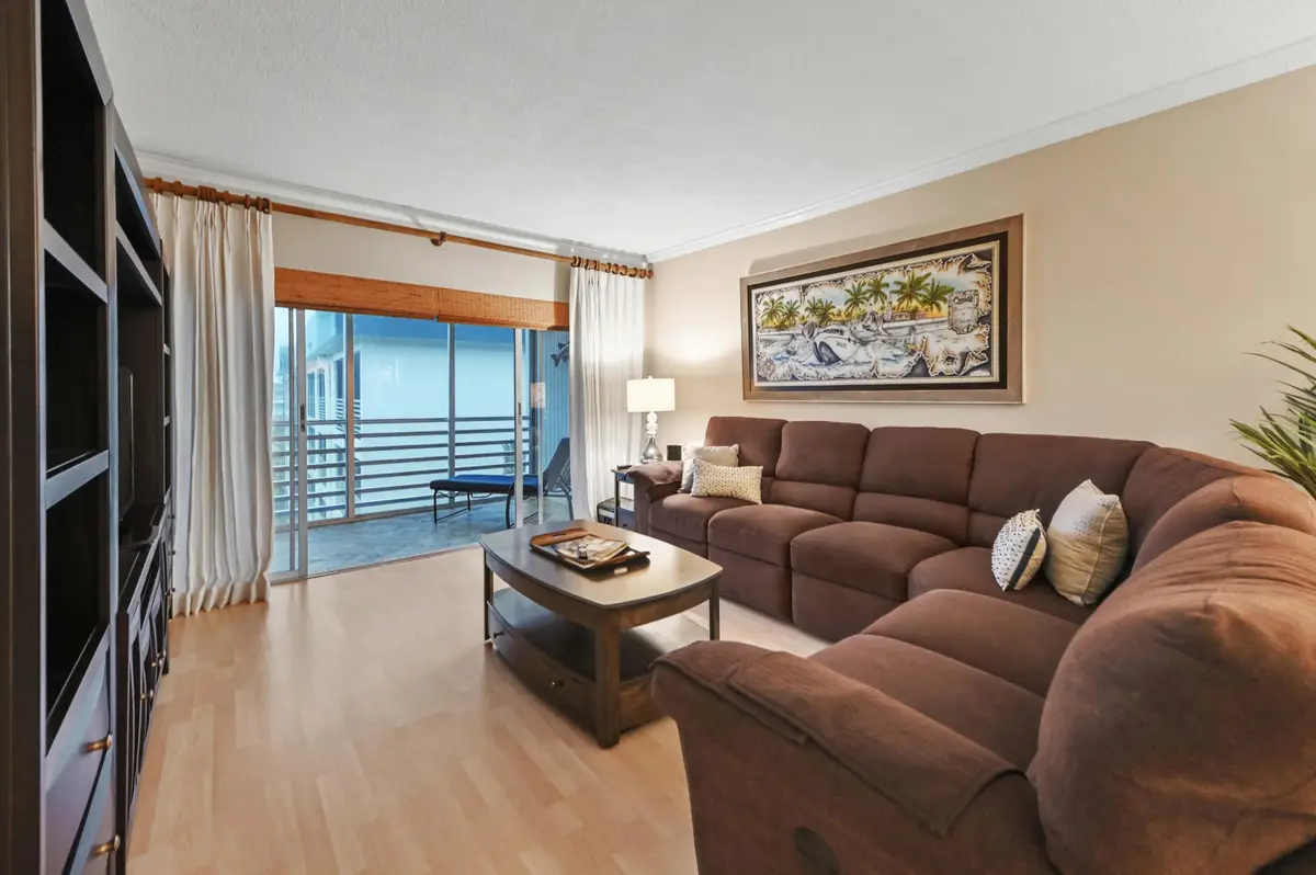 3351 Spanish Trail #413, Delray Beach, FL 33483 - #1