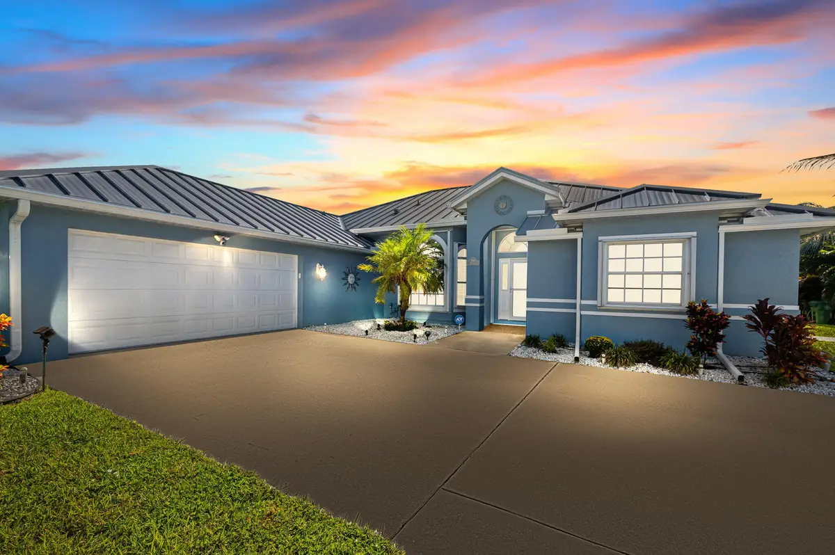 2891 SE Buccaneer Circle, Port Saint Lucie, FL 34952 - #1