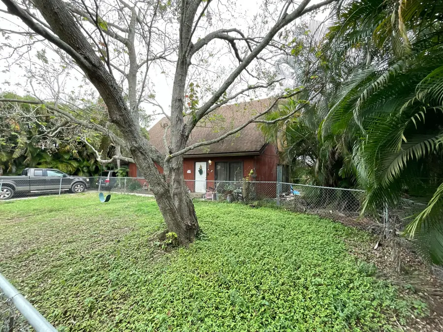 6640 Riggers Road, Lake Worth, FL 33462 - #2