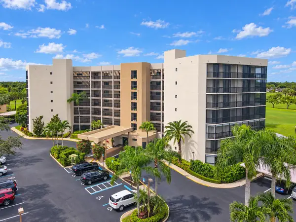 5301 Fountains Drive S #501, Lake Worth, FL 33467