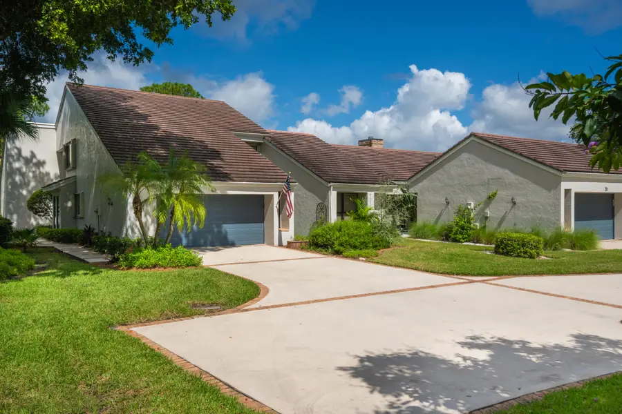 40 Edinburgh Drive, Palm Beach Gardens, FL 33418 - #2