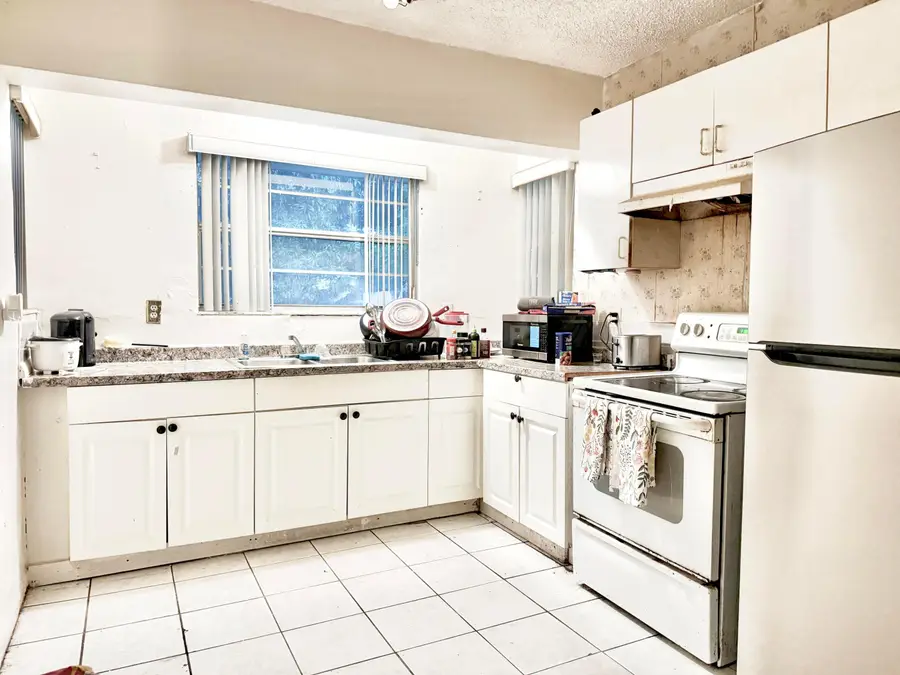 19031 NW 12th Avenue, Miami Gardens, FL 33169 - #3