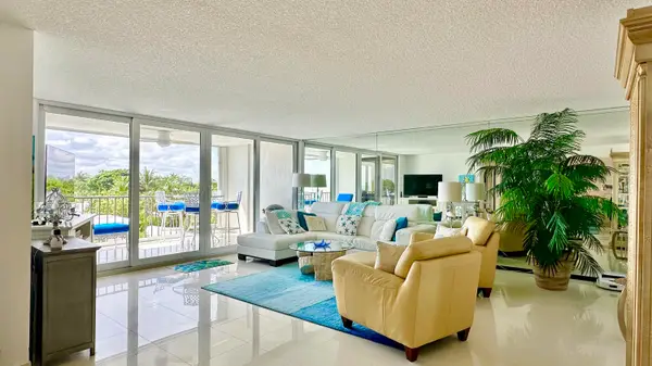 1901 N Ocean Boulevard #4B, Fort Lauderdale, FL 33305