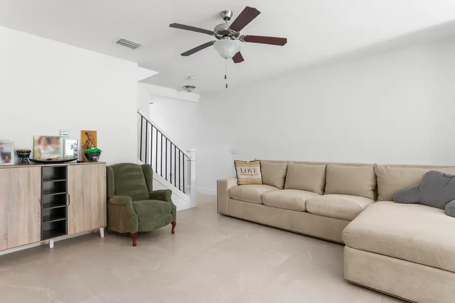 4511 E Aqua Bella Lane, Dania Beach, FL 33312 - #2