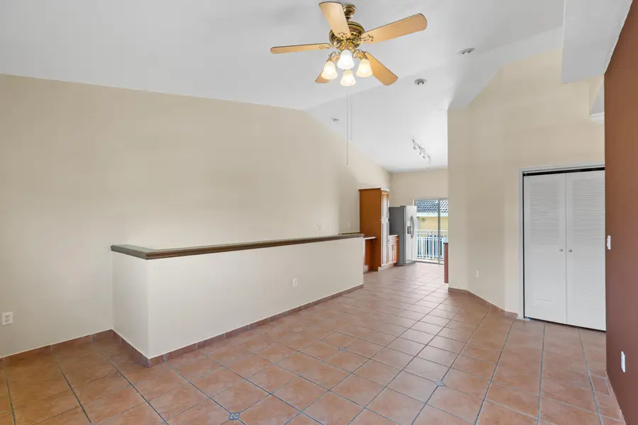 7520 W 20th Avenue #206, Hialeah, FL 33016 - #3