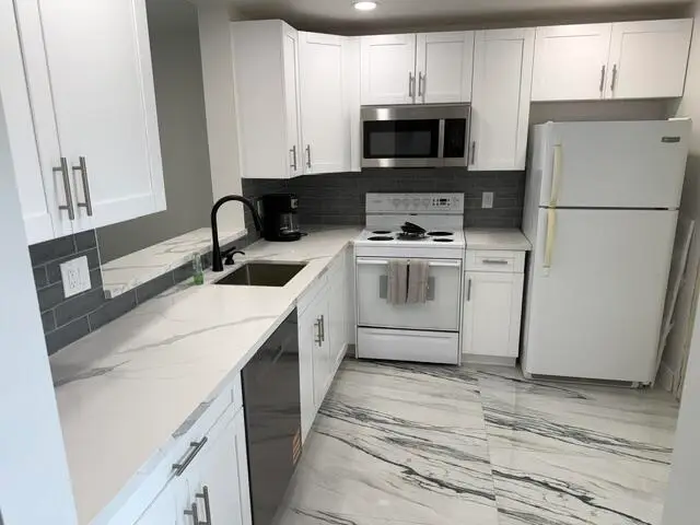 205 SE 11th Terrace #405, Dania Beach, FL 33004 - #3