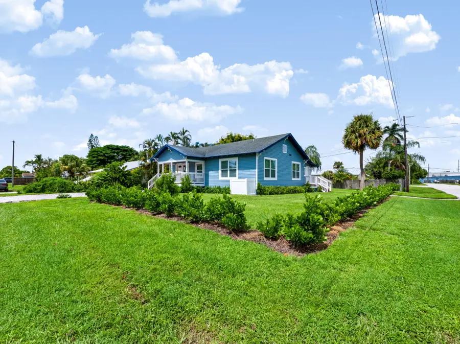 1566 NW 9th Avenue, Stuart, FL 34994 - #2