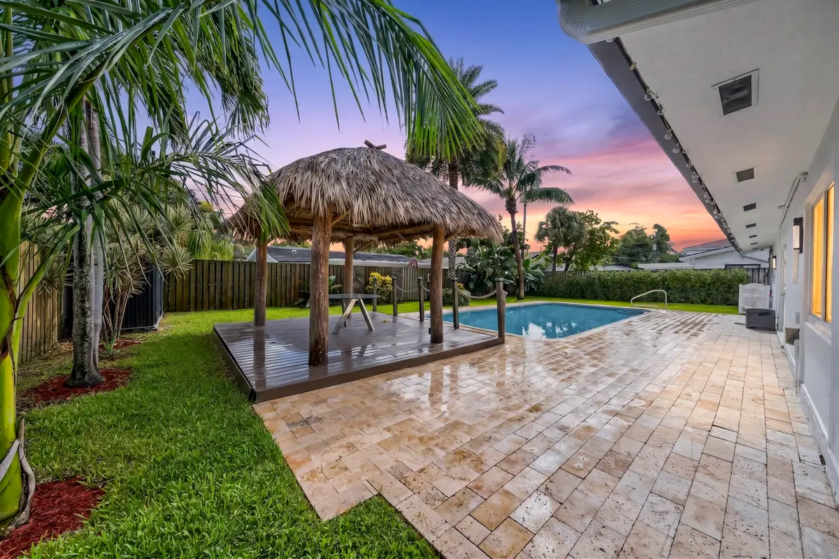 1970 NE 32nd Street, Lighthouse Point, FL 33064 - #1