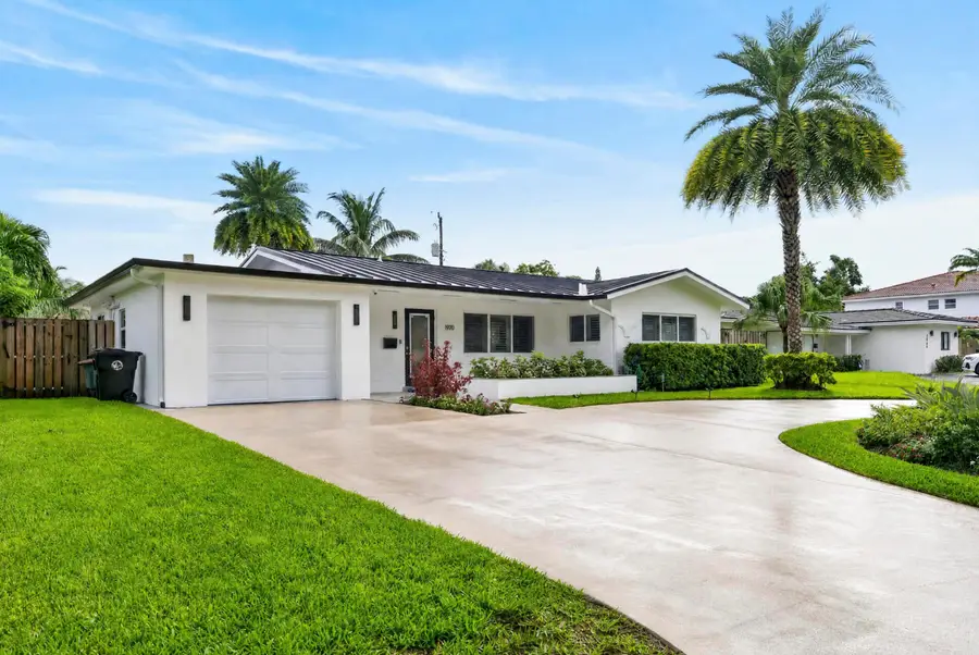 1970 NE 32nd Street, Lighthouse Point, FL 33064 - #3