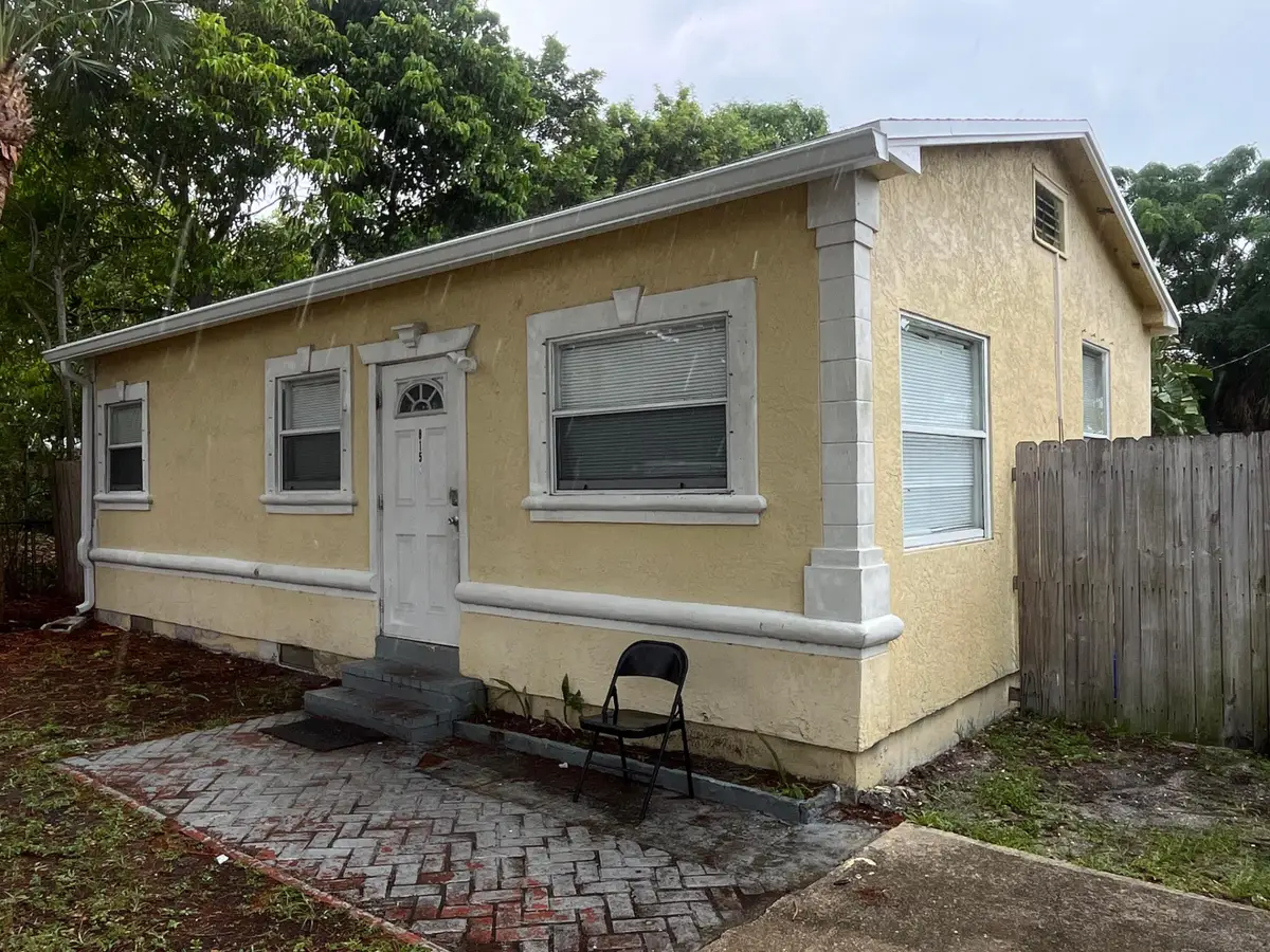 815 Briggs Street, West Palm Beach, FL 33405 - #1