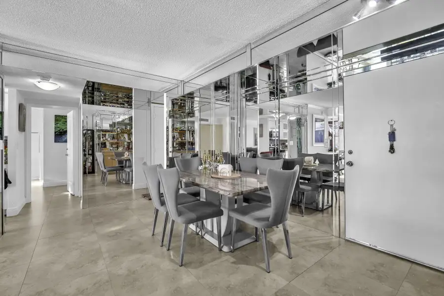 230 174th Street #Apt 417, Sunny Isles Beach, FL 33160 - #3