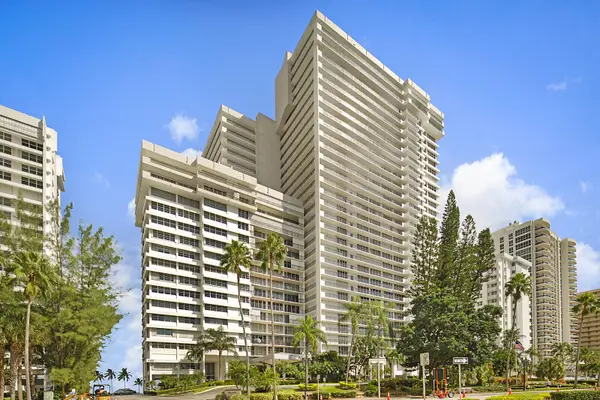 4280 Galt Ocean Drive #15E, Fort Lauderdale, FL 33308