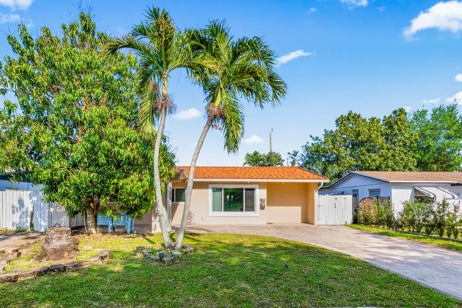 1121 N 66th Terrace, Hollywood, FL 33024 - #2