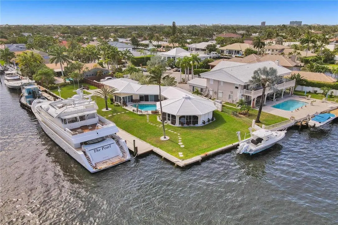 2900 NE 35th Street, Fort Lauderdale, FL 33306 - #1