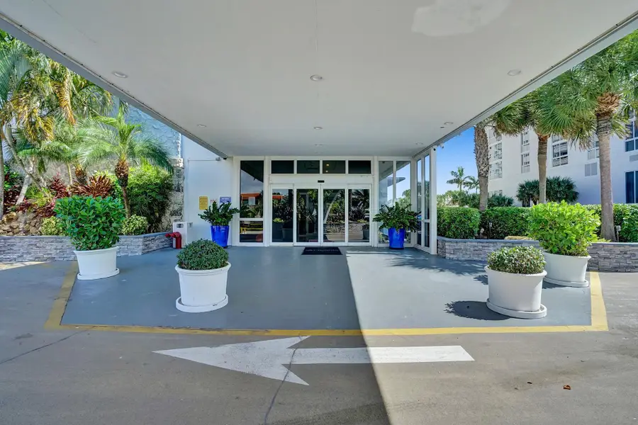 4250 Galt Ocean Drive #15U, Fort Lauderdale, FL 33308 - #2