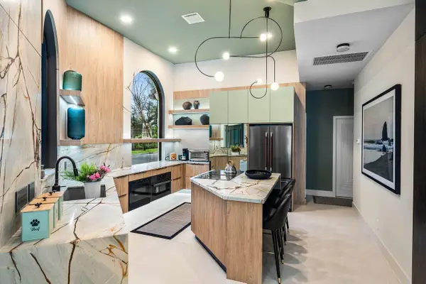 6693 NW 25th Terrace, Boca Raton, FL 33496